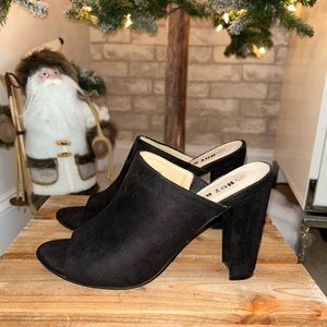 Black Mules